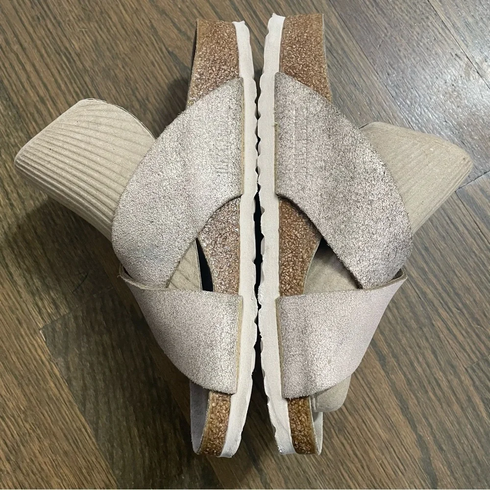 Birkenstock Siena big buckle washed metallic suede
